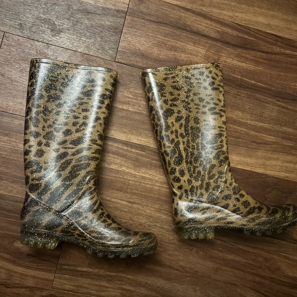VGUC Translucent Cheetah Glitter Rain Boots - Picture 2 of 3
